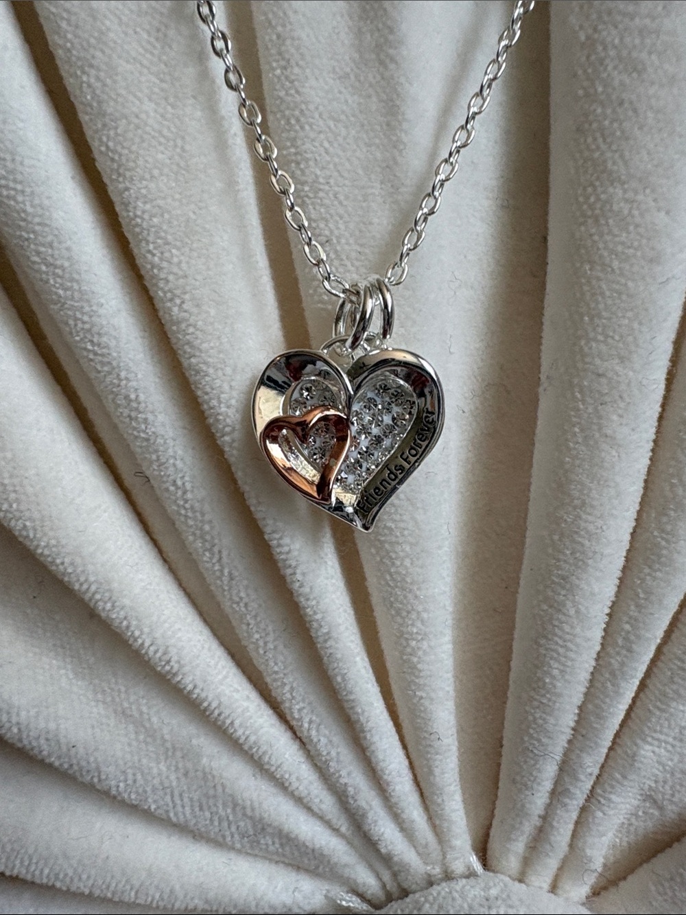 NWOT Silver and Rose Gold Heart Pendant Necklace - Friends Forever
